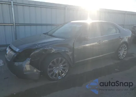 2010 Mercury Milan Premier z USA, uszkodzony, nr VIN 3MEHM0JA0AR625044